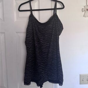 Black and Gray Lace Trim Lounge Romper 22/24